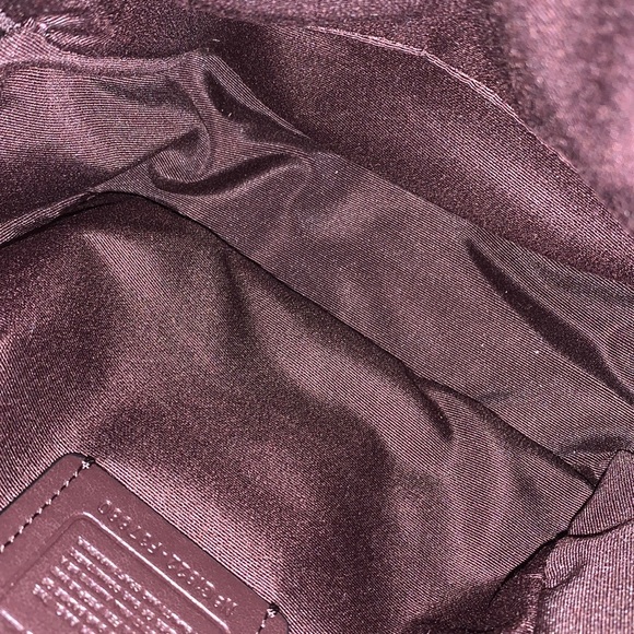 Coach - Picture 14 of 15